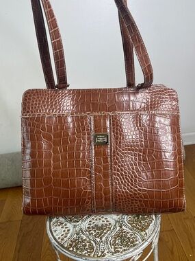 Vintage Liz Claiborne Croc-Embossed Brown Leather Shoulder Tote